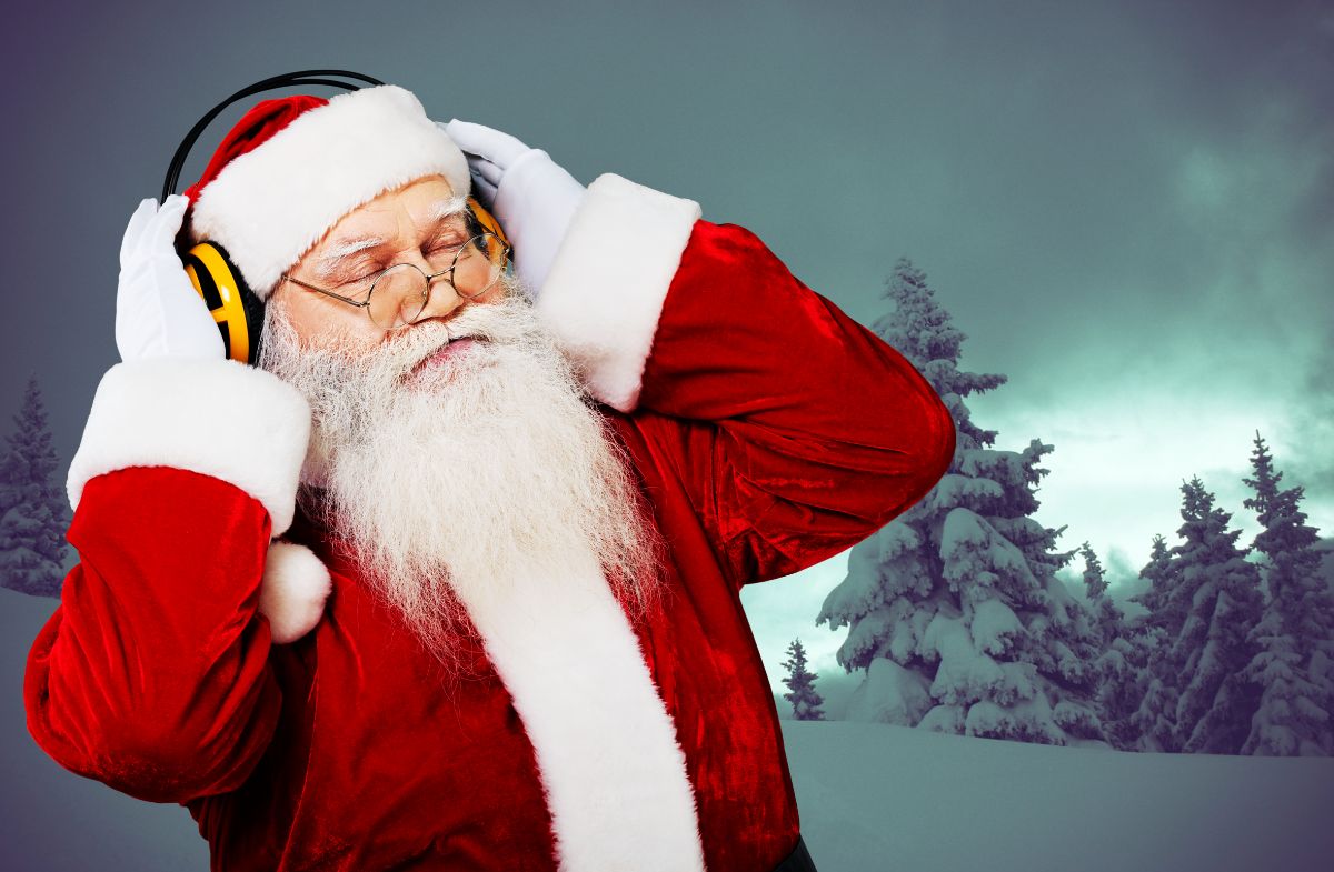 Santa blisses out with some headphones on
